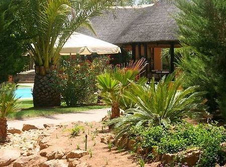 Auas Safari Lodge Falena Экстерьер фото